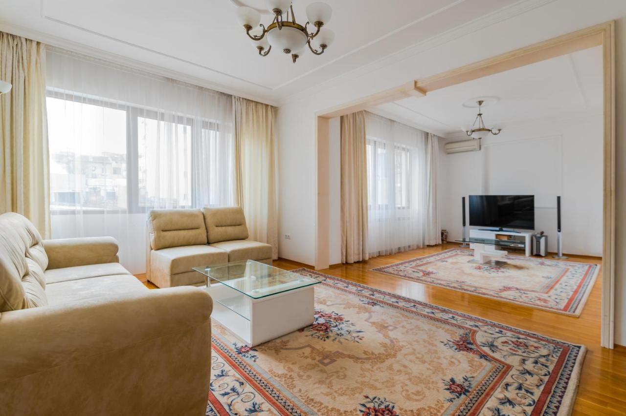 Apartemen 2-bd Bright In By Flat Mаnager