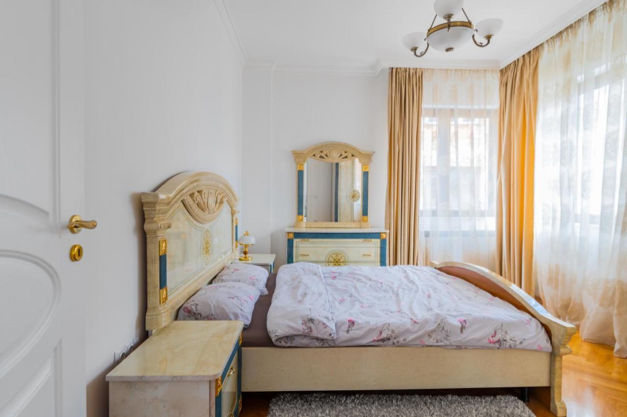 2-bd Bright In By Flat Mаnager Apartemen *