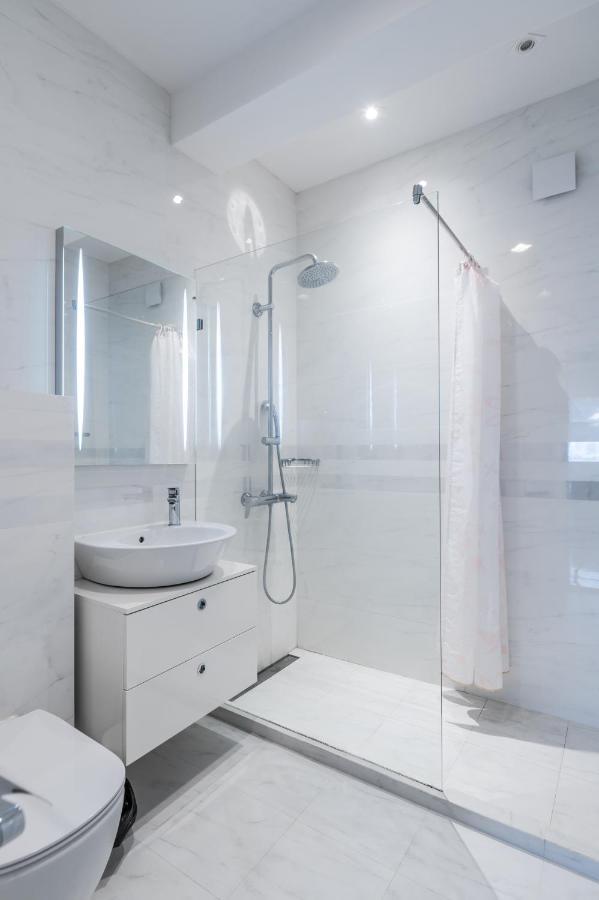 2-bd Bright In By Flat Mаnager Apartemen *