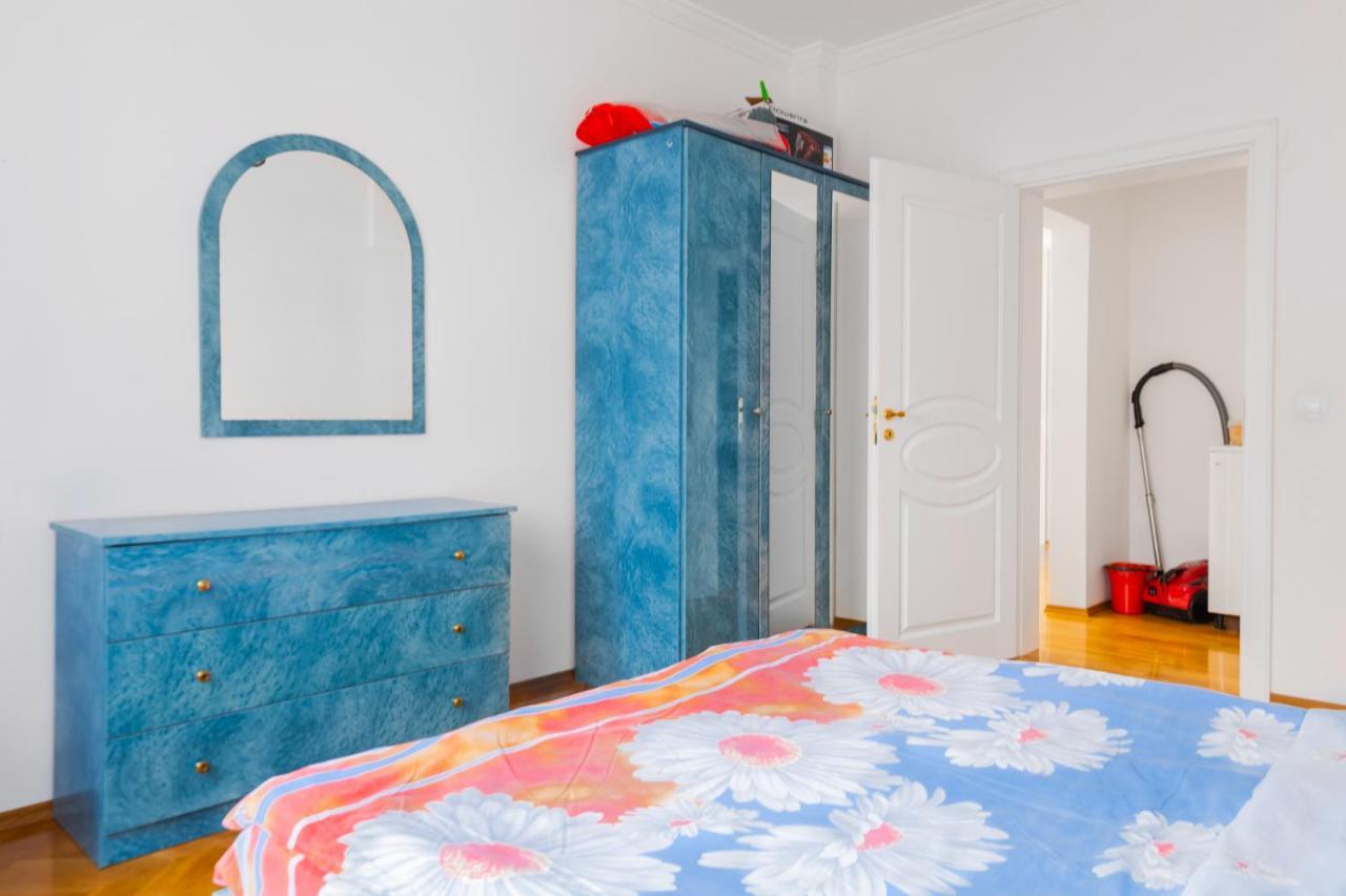 Apartemen 2-bd Bright In By Flat Mаnager *